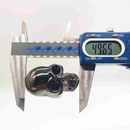 Giant Skull Stud image 2